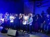 Die Bands Maschgold, Skyline B, Knallkoekoem, Blowm, Musikapparillo, Duo Evina, Platt im Kopp, Voodoolectric, NotMade und 777 singen zum Abschluss des plattdeutschen Bandcontest Plattsounds am 8. Oktober 2011 in der Exerzierhalle in Oldenburg den Song