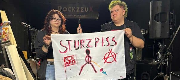 Ein Portraitfoto der Punk-Band Sturzflug